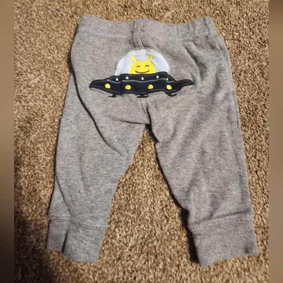 17 Pairs of Baby Boy's 3 Months Pants - Picture 7 of 16